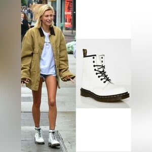 Dr Marten Ankle Boots 1460 White Side Zip Lace Up NWOB Size US L 7